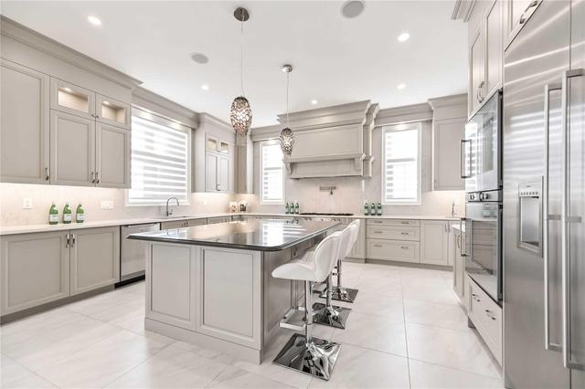 143 Lady Jessica Dr, House detached with 6 bedrooms, 8 bathrooms and 6 parking in Vaughan ON | Image 5