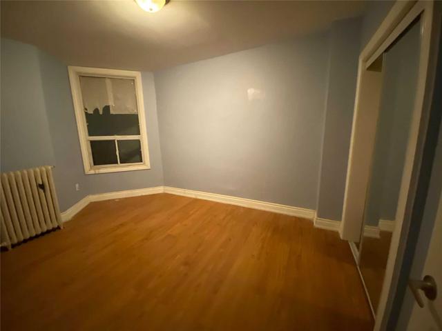 3rd fl - 416 Bloor St W, House other with 4 bedrooms, 0 bathrooms and 0 parking in Toronto ON | Image 5