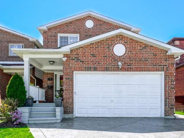 76 Trewartha Cres, House detached with 4 bedrooms, 3 bathrooms and 6 parking in Brampton ON | Image 1