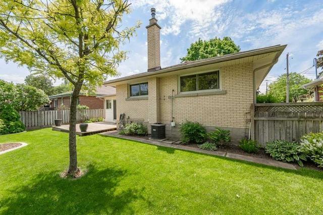 7 Shirley Ave, House detached with 2 bedrooms, 2 bathrooms and 5 parking in Guelph ON | Image 10