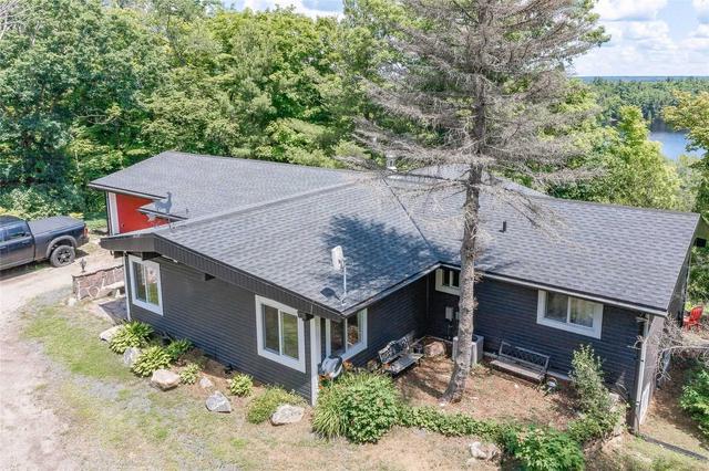 143 Hwy 612, House detached with 2 bedrooms, 3 bathrooms and 22 parking in Georgian Bay ON | Image 28