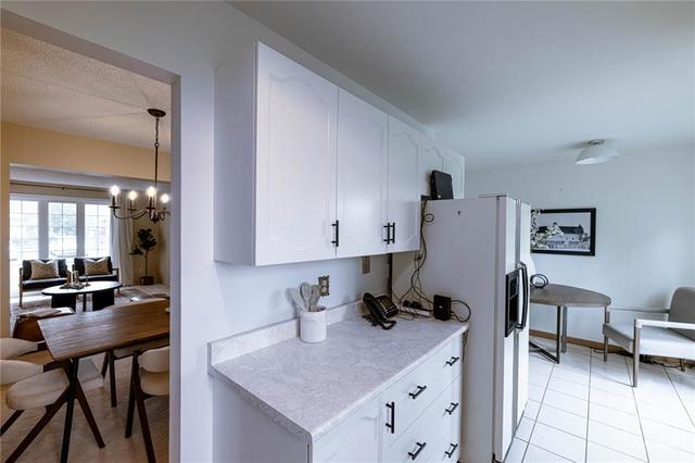 419 Kintyre Private, Townhouse with 3 bedrooms, 2 bathrooms and 1 parking in Ottawa ON | Image 11