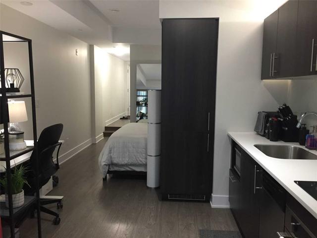 307 - 508 Wellington St W, Condo with 1 bedrooms, 1 bathrooms and 0 parking in Toronto ON | Image 14