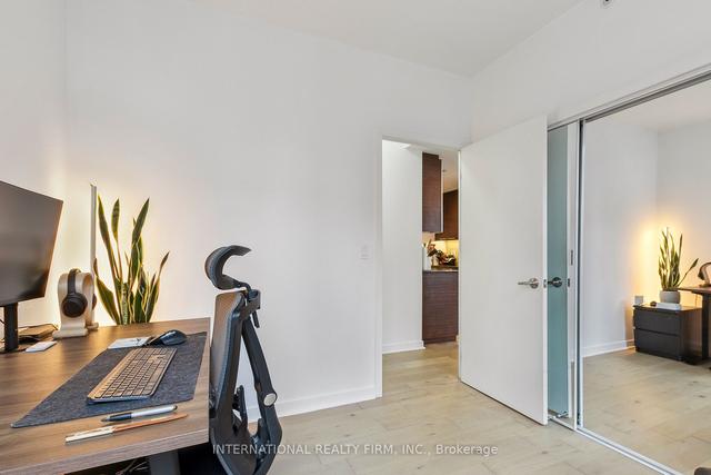 207 - 3 Market St, Condo with 2 bedrooms, 1 bathrooms and 0 parking in Toronto ON | Image 7