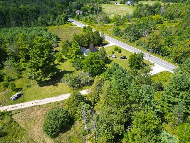 123064 Story Book Park Road, House detached with 3 bedrooms, 1 bathrooms and 7 parking in Meaford ON | Image 2