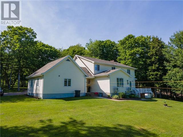 80 Kay Rd, House detached with 3 bedrooms, 2 bathrooms and null parking in Saint Mary NB | Image 11