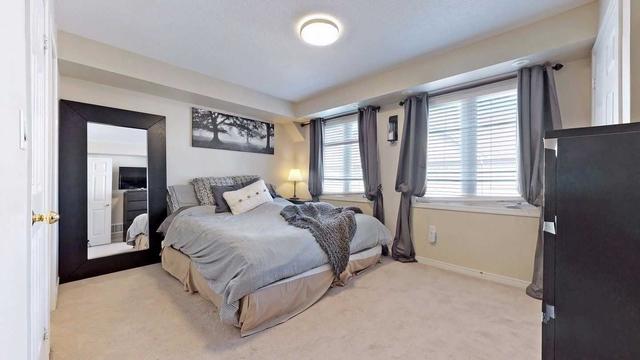 146 Louisbourg Way, Townhouse with 2 bedrooms, 3 bathrooms and 2 parking in Markham ON | Image 10