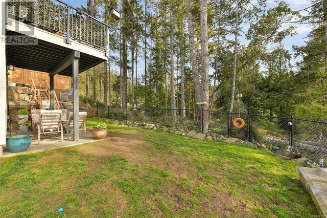 861 Tomack Loop, House detached with 4 bedrooms, 4 bathrooms and 3 parking in Langford BC | Image 36