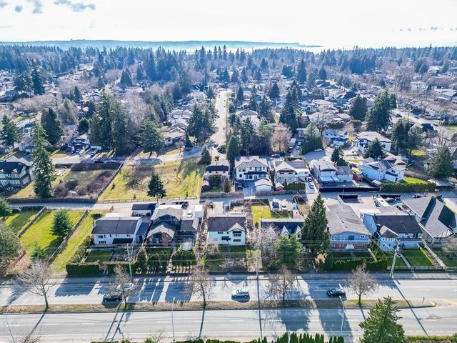 13060 64 Avenue, House detached with 4 bedrooms, 3 bathrooms and 6 parking in Surrey BC | Image 2