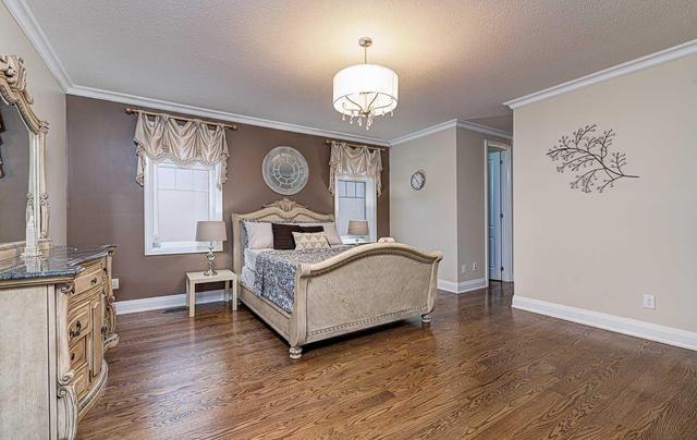 35 Legendary Circ, House detached with 4 bedrooms, 4 bathrooms and 4 parking in Brampton ON | Image 17