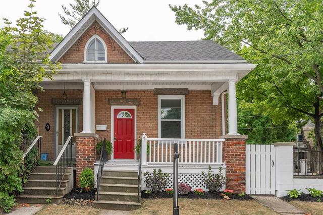 7 Ontario St, House semidetached with 3 bedrooms, 2 bathrooms and 3 parking in Guelph ON | Image 1