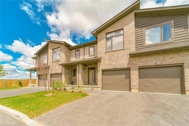 86 - 2070 Meadowgate Boulevard, House attached with 3 bedrooms, 3 bathrooms and 2 parking in London ON | Image 3