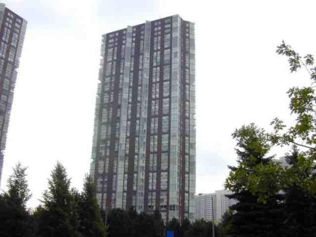 ste 202 - 5 Concorde Pl, Condo with 1 bedrooms, 2 bathrooms and 1 parking in Toronto ON | Image 1