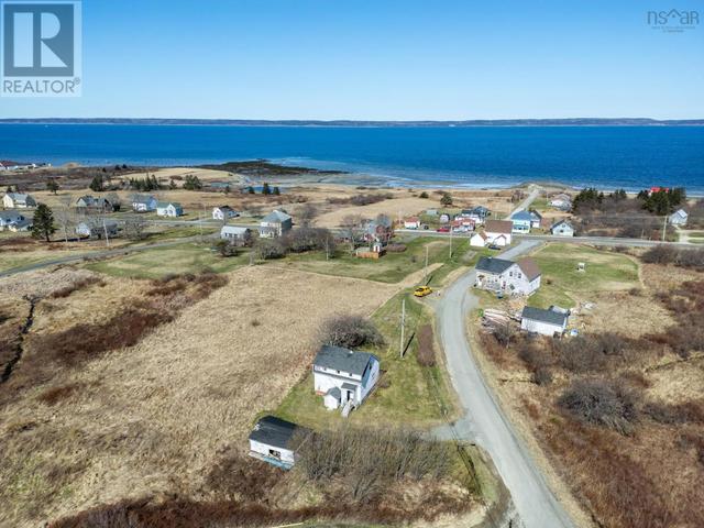 32 Gaudet Road, House detached with 2 bedrooms, 1 bathrooms and null parking in Clare NS | Image 39