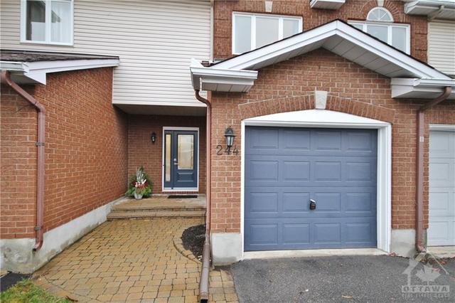 244 Stoneway Drive, Townhouse with 3 bedrooms, 2 bathrooms and 3 parking in Ottawa ON | Card Image