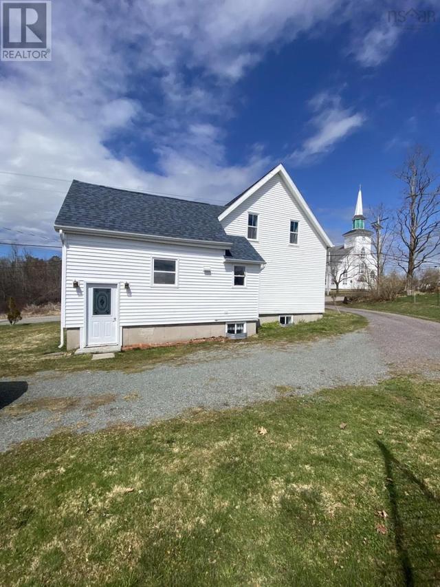 410 Heatherton Village Road, House detached with 3 bedrooms, 1 bathrooms and null parking in Antigonish, Subd. B NS | Image 2