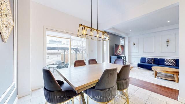 24 Tidemore Hts, House detached with 3 bedrooms, 3 bathrooms and 3 parking in Hamilton ON | Image 9