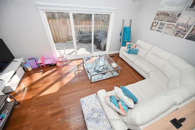 73 - 400 Bloor St, Townhouse with 4 bedrooms, 2 bathrooms and 2 parking in Mississauga ON | Image 33