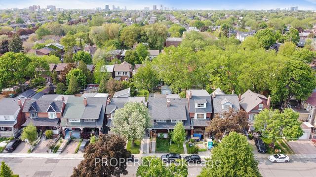 10 Barrie Ave, House semidetached with 4 bedrooms, 2 bathrooms and 0 parking in Toronto ON | Image 15