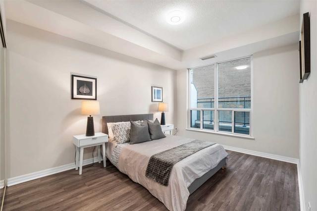 1209 - 300 Bloor St E, Condo with 2 bedrooms, 2 bathrooms and 1 parking in Toronto ON | Image 9
