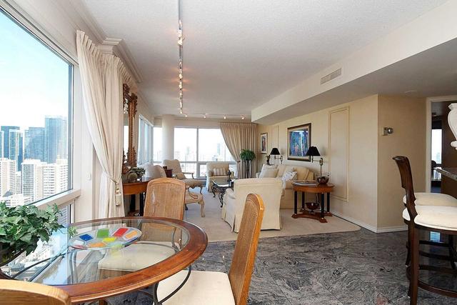 3404 - 1001 Bay St, Condo with 2 bedrooms, 2 bathrooms and 1 parking in Toronto ON | Image 15