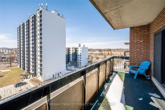 703 - 279 Chandler Dr, Condo with 2 bedrooms, 1 bathrooms and 1 parking in Kitchener ON | Image 16