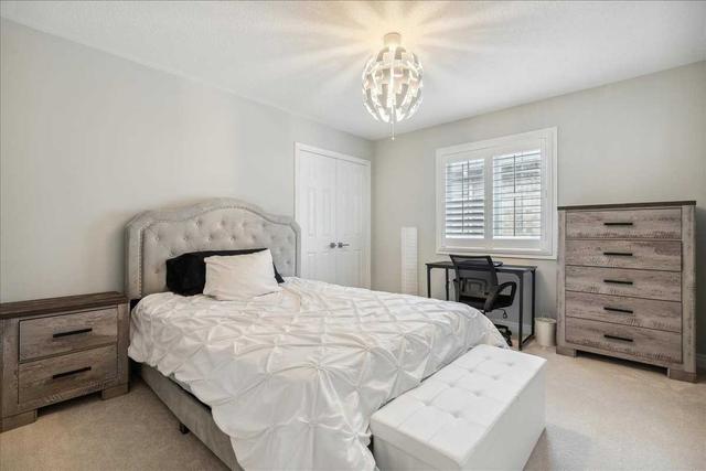 4213 Amaletta Cres, House detached with 5 bedrooms, 4 bathrooms and 5 parking in Burlington ON | Image 24