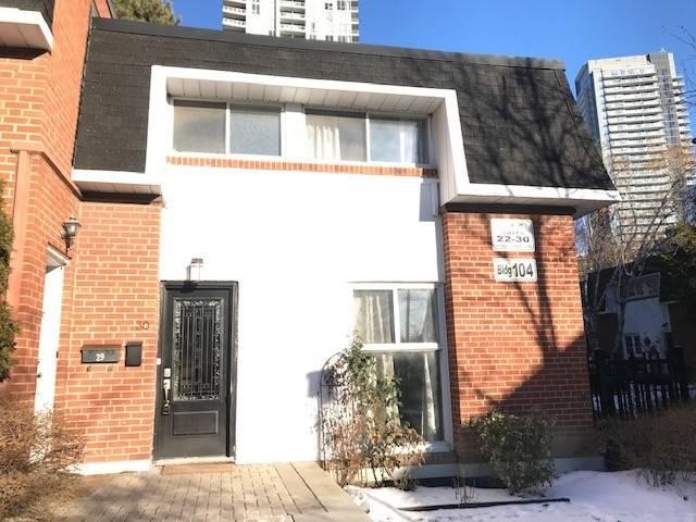 30 - 104 George Henry Blvd, Townhouse with 3 bedrooms, 3 bathrooms and 1 parking in Toronto ON | Image 1