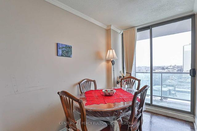 802 - 5949 Yonge St, Condo with 2 bedrooms, 1 bathrooms and 1 parking in Toronto ON | Image 4