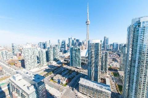 ph05 - 15 Fort York Blvd, Condo with 3 bedrooms, 3 bathrooms and 2 parking in Toronto ON | Image 3