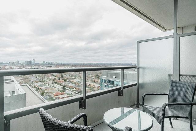1610 - 15 Zorra St, Condo with 1 bedrooms, 1 bathrooms and 1 parking in Toronto ON | Image 7