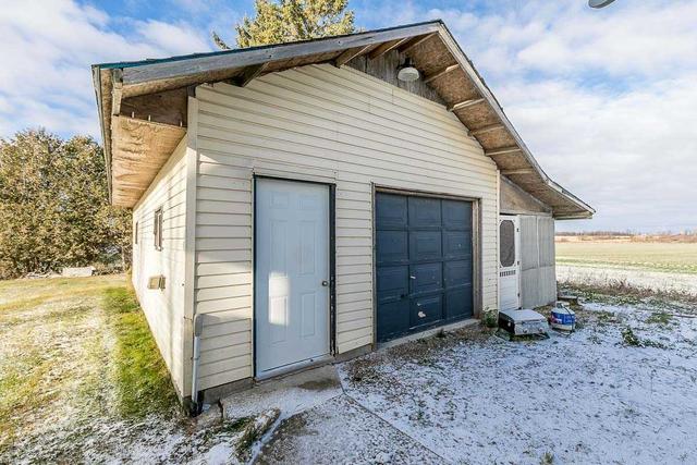 8408 Highway 89 Rd, House detached with 2 bedrooms, 1 bathrooms and 8 parking in Southgate ON | Image 19
