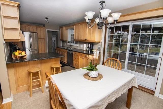 527 Oakridge Dr, House detached with 3 bedrooms, 2 bathrooms and 7 parking in London ON | Image 21