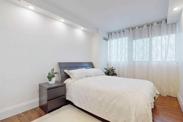 2406 - 133 Torresdale Ave, Condo with 3 bedrooms, 2 bathrooms and 2 parking in Toronto ON | Image 21