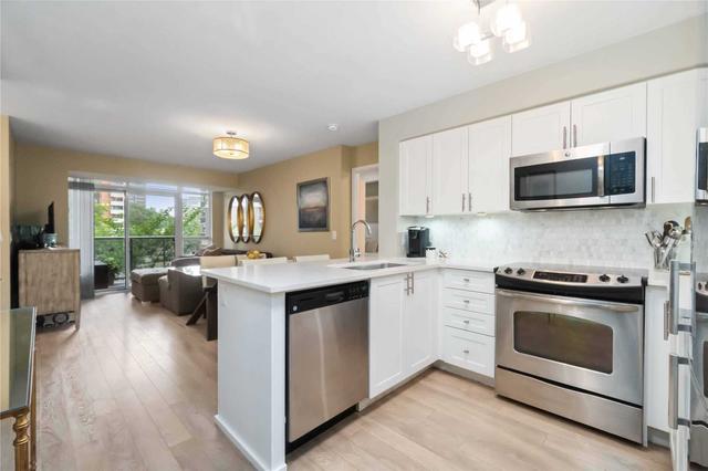 201 - 1 Michael Power Pl, Condo with 2 bedrooms, 2 bathrooms and 1 parking in Toronto ON | Image 28
