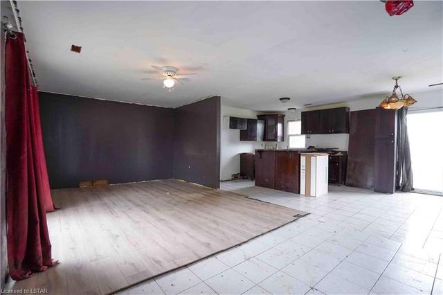6422 Gentleman Drive, House detached with 3 bedrooms, 1 bathrooms and null parking in Southwest Middlesex ON | Image 15