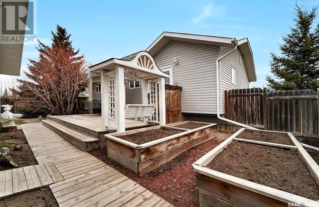 609 Albert Street, House detached with 3 bedrooms, 3 bathrooms and null parking in Radisson SK | Image 38