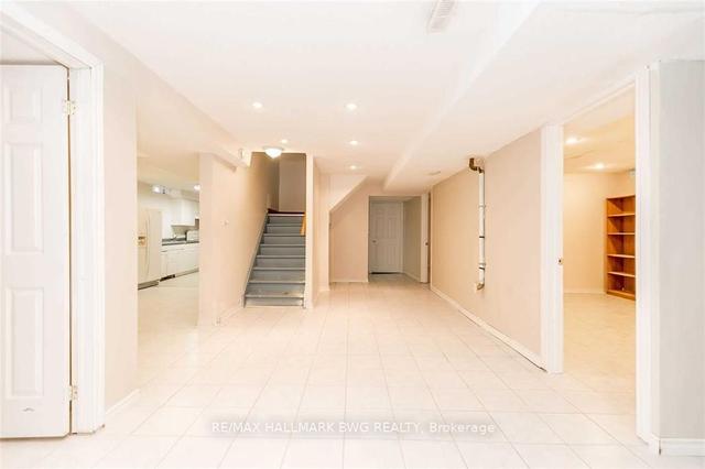 131 Zinnia Pl, House detached with 4 bedrooms, 4 bathrooms and 6 parking in Vaughan ON | Image 19