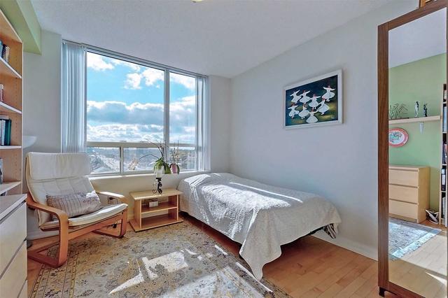1004 - 9 Northern Heights Dr, Condo with 2 bedrooms, 2 bathrooms and 2 parking in Richmond Hill ON | Image 15