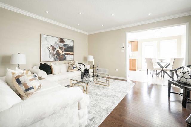 140 Keystar Crt, House attached with 3 bedrooms, 4 bathrooms and 3 parking in Vaughan ON | Image 21
