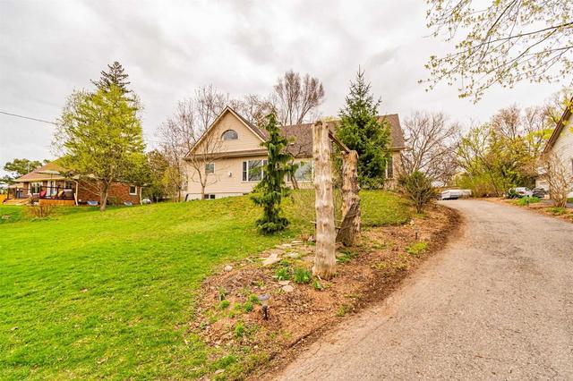 384 Oakhill Dr, House detached with 3 bedrooms, 5 bathrooms and 6 parking in Brant ON | Image 23