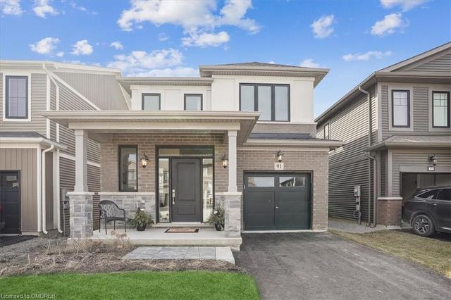 91 Spitfire Drive, House detached with 3 bedrooms, 2 bathrooms and 3 parking in Hamilton ON | Image 1