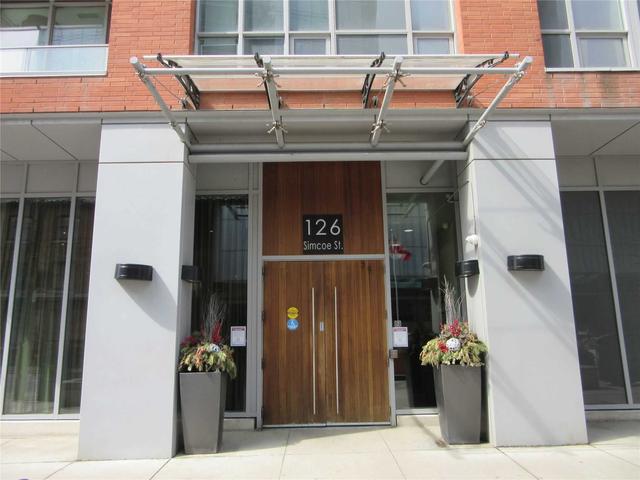 1802 - 126 Simcoe St, Condo with 1 bedrooms, 1 bathrooms and 0 parking in Toronto ON | Image 20