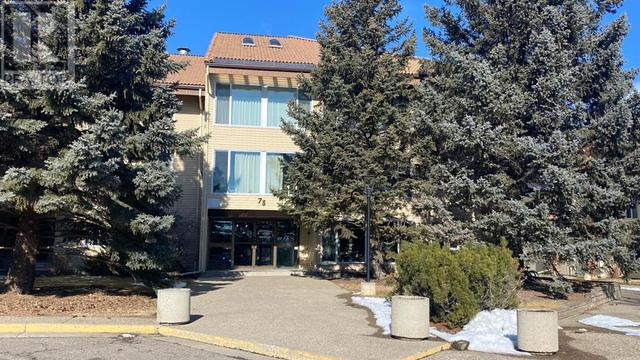 211, - 75 Temple Boulevard W, Condo with 1 bedrooms, 1 bathrooms and 1 parking in Lethbridge AB | Image 1