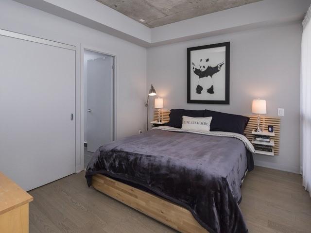 810 - 319 Carlaw Ave, Condo with 2 bedrooms, 2 bathrooms and 1 parking in Toronto ON | Image 11