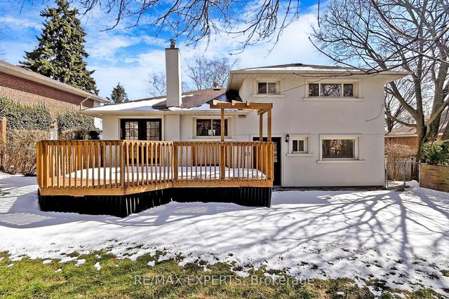 22 Bamber Crt, House detached with 3 bedrooms, 2 bathrooms and 4 parking in Toronto ON | Image 10