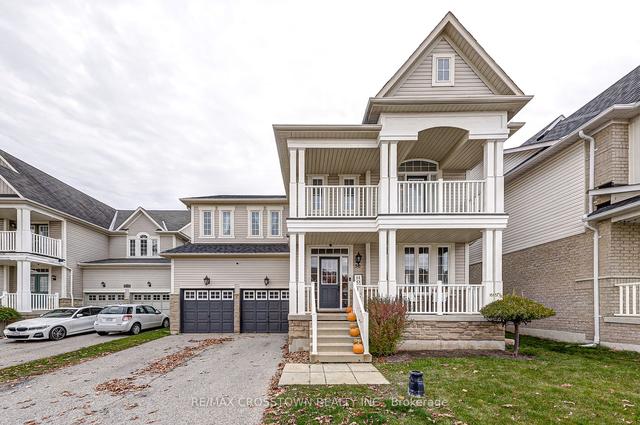 56 The Queensway, House detached with 4 bedrooms, 4 bathrooms and 4 parking in Barrie ON | Image 1