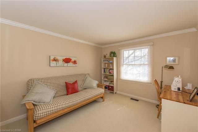 982 Woodhaven Road, House detached with 4 bedrooms, 2 bathrooms and 3 parking in London ON | Image 32