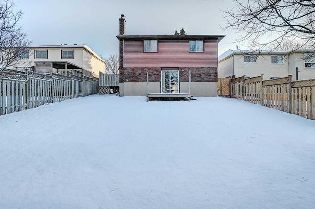 83 Barnicke Dr, House detached with 3 bedrooms, 2 bathrooms and 3 parking in Cambridge ON | Image 19