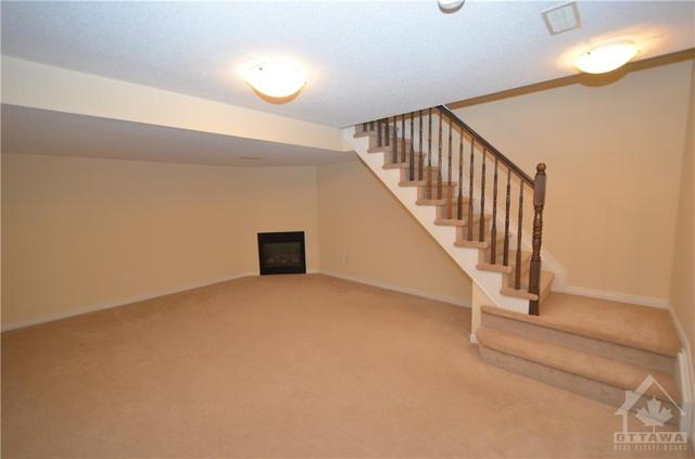 704 Treadway Private, Townhouse with 3 bedrooms, 3 bathrooms and 2 parking in Ottawa ON | Image 22